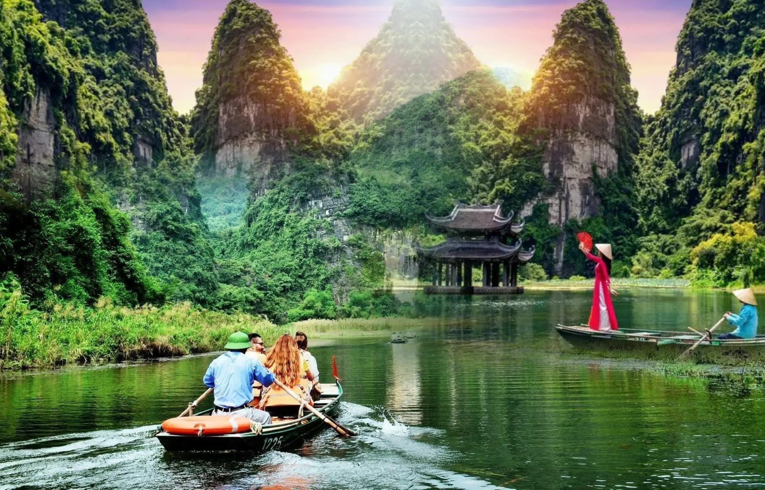 Full Day Bai Dinh Pagoda and Trang An Tour with boat ride through limestone karst mountains, temples, and rivers in Ninh Binh, Vietnam travel experience.