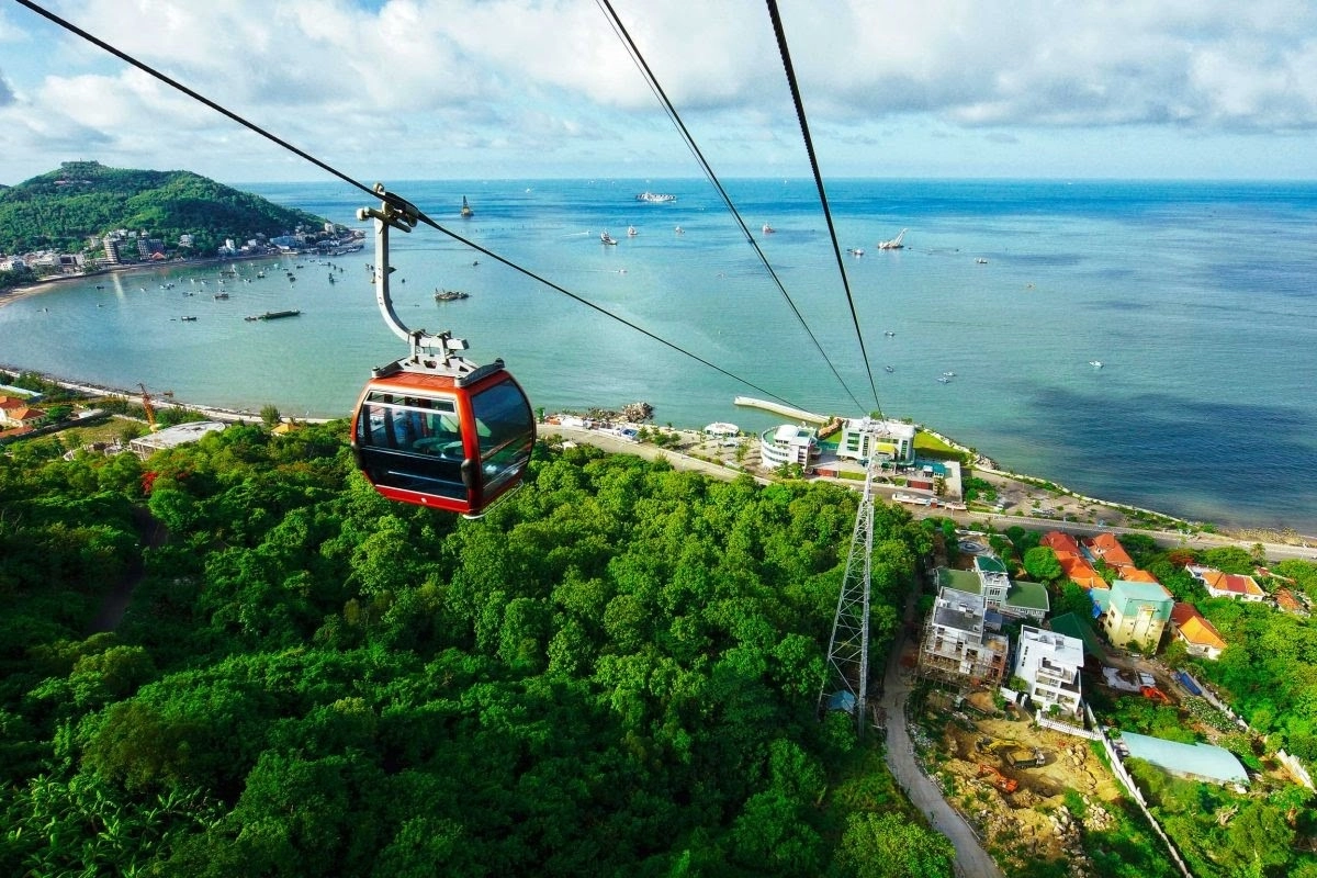 Cable car ride to Ho May Park overlooking Vung Tau city and the South China Sea