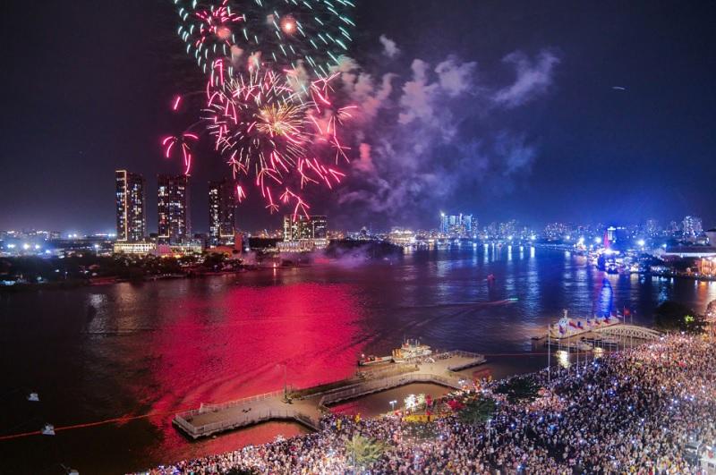 Fireworks celebrating the 50th anniversary of Ho Chi Minh City bearing President Ho Chi Minh's name